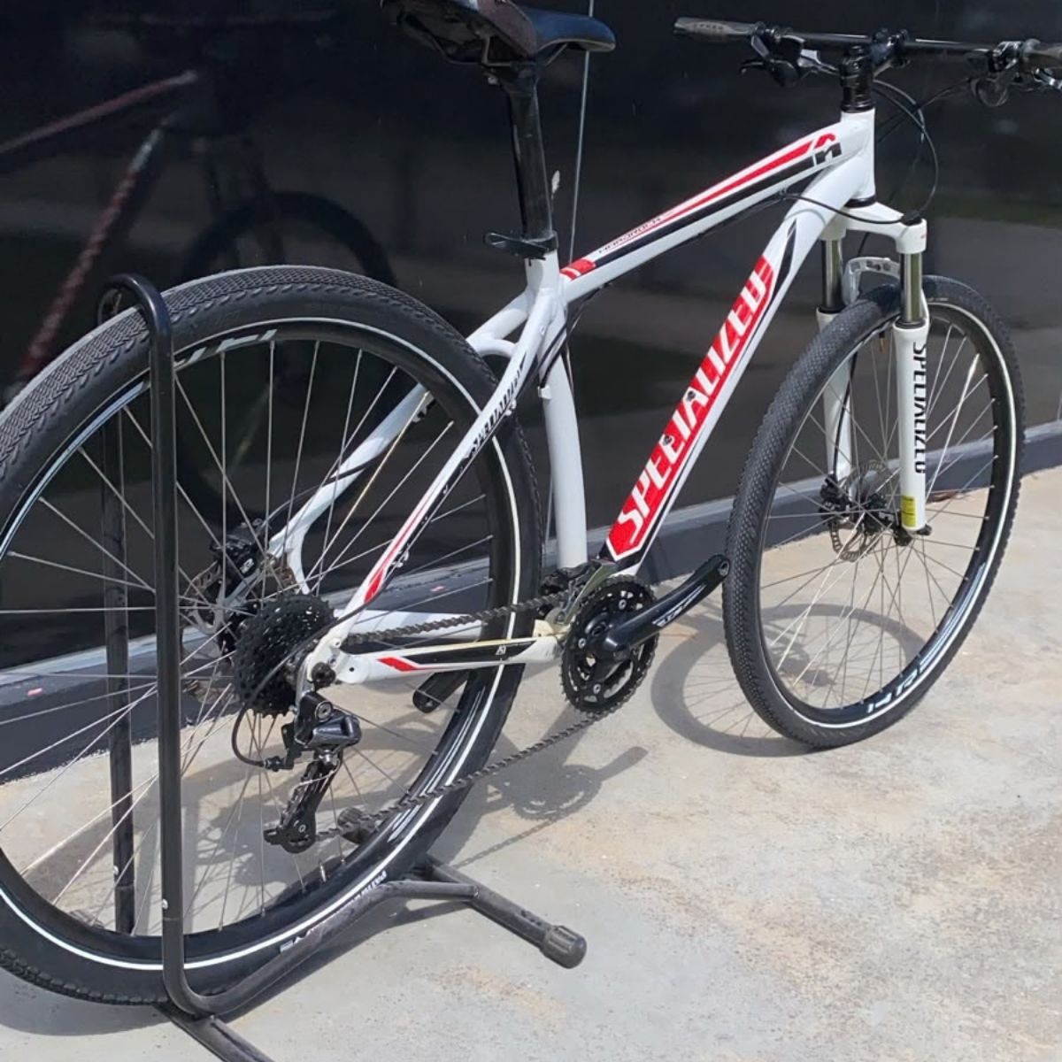 UHARDROCKSPORT20b.jpg